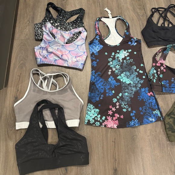Sports bra / top bundle mostly Lululemon size 6 good used  condition - Picture 4 of 4